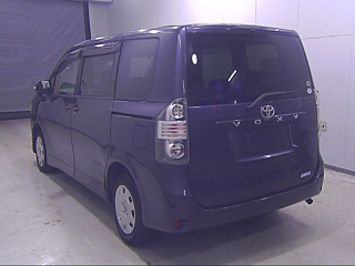 TOYOTA VOXY 2008