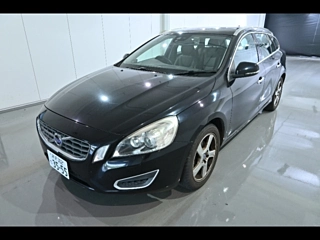 VOLVO V60 2011