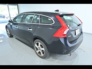 VOLVO V60 2011