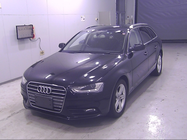 AUDI A4 2014