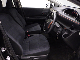 TOYOTA SIENTA 2015