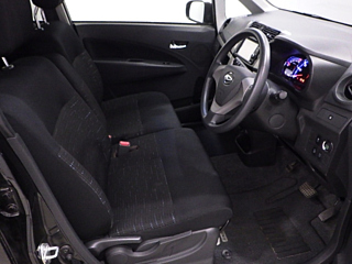 DAIHATSU MOVE 2014