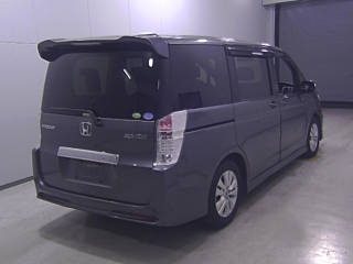 HONDA STEP WAGON 2010