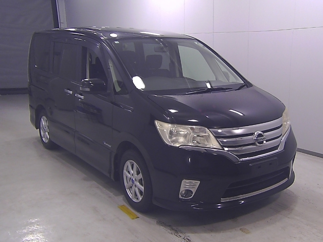 NISSAN SERENA 2012