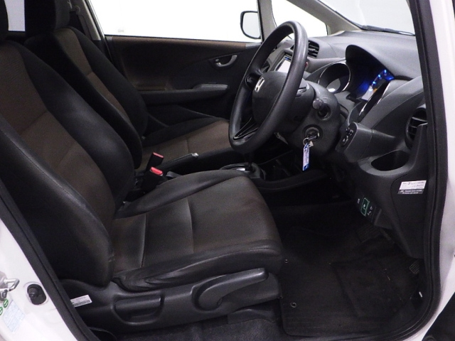 HONDA FIT SHUTTLE 2012