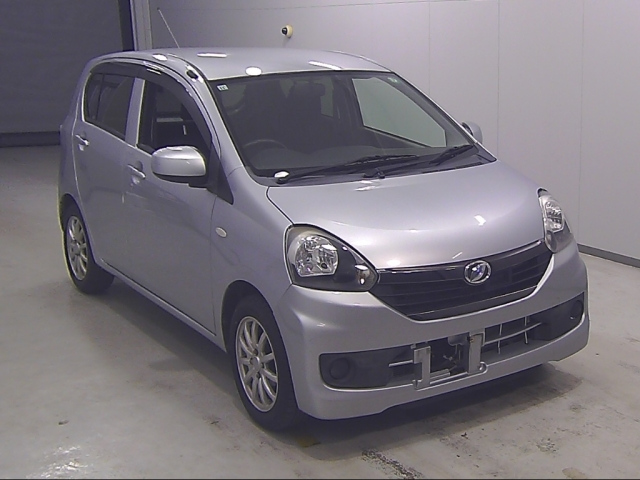 DAIHATSU MIRA E S 2015
