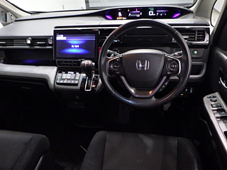 HONDA STEP WAGON 2019