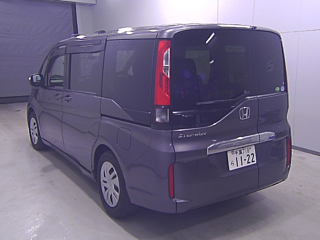 HONDA STEP WAGON 2016