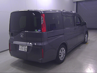 HONDA STEP WAGON 2016