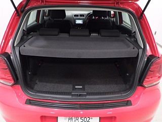 VOLKSWAGEN POLO 2013