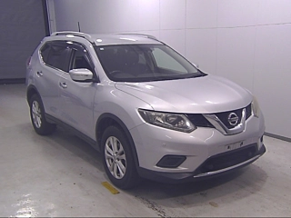 NISSAN X-TRAIL 2015