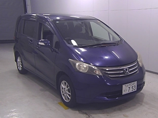 HONDA FREED 2010