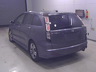HONDA STREAM 2011