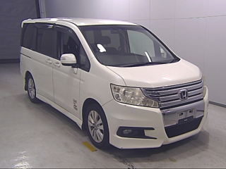 HONDA STEP WAGON 2010