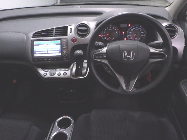 HONDA STREAM 2008