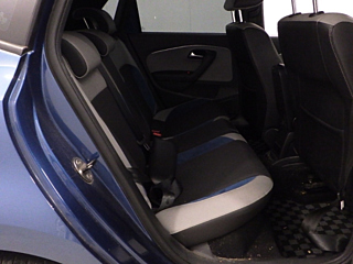 VOLKSWAGEN POLO 2015