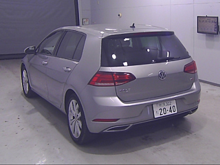 VOLKSWAGEN GOLF 2017