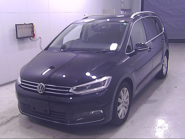 VOLKSWAGEN GOLF TOURAN 2018