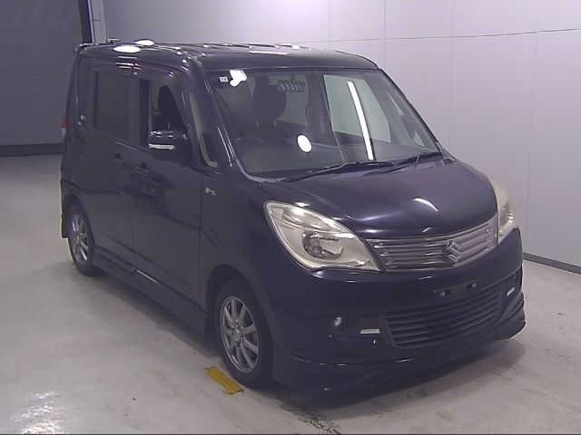 SUZUKI SOLIO 2013