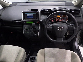 TOYOTA WISH 2009