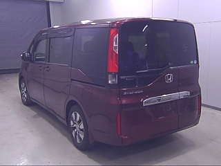 HONDA STEP WAGON 2016
