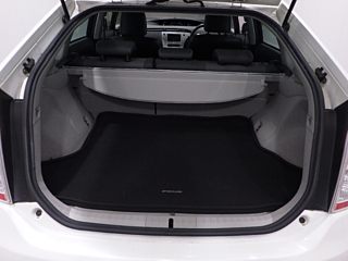 TOYOTA PRIUS 2013