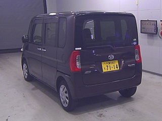 DAIHATSU TANTO 2014
