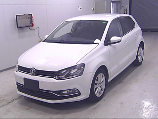 VOLKSWAGEN POLO 2016