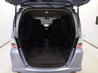HONDA FREED 2012