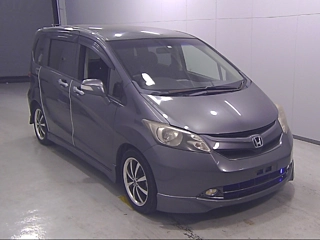 HONDA FREED 2010