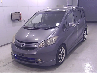 HONDA FREED 2010