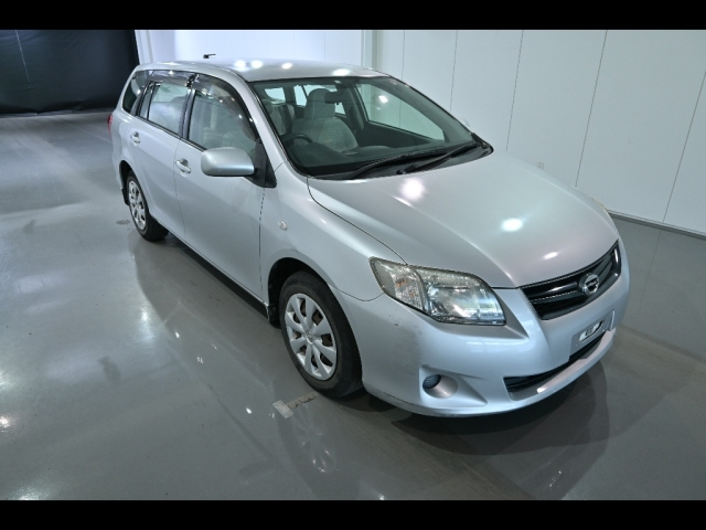 TOYOTA COROLLA FIELDER 2010