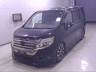 HONDA STEP WAGON 2014