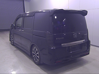 HONDA STEP WAGON 2014