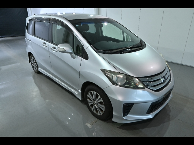 HONDA FREED 2012