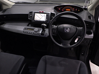 HONDA FREED 2010