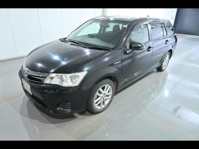 TOYOTA COROLLA FIELDER 2014