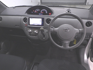 TOYOTA SIENTA 2008
