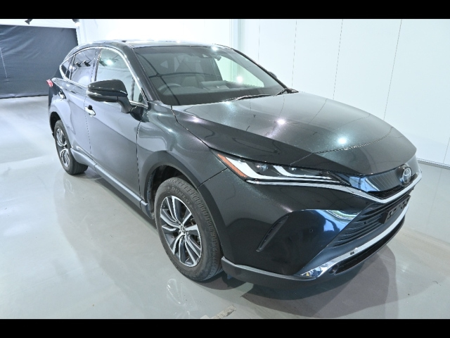 TOYOTA HARRIER 2022