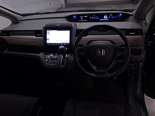 HONDA FREED 2022