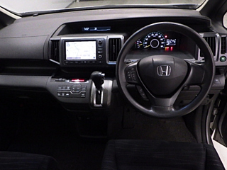 HONDA STEP WAGON 2010
