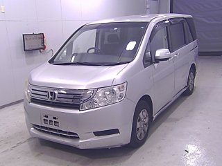 HONDA STEP WAGON 2010