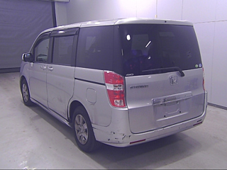 HONDA STEP WAGON 2010