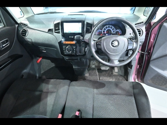 SUZUKI PALETTE 2011