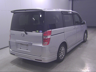 HONDA STEP WAGON 2010