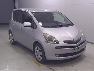 TOYOTA RACTIS 2010