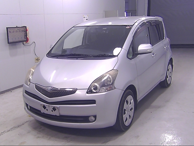 TOYOTA RACTIS 2010