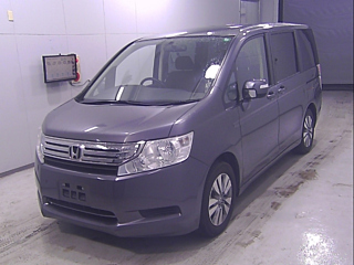 HONDA STEP WAGON 2011