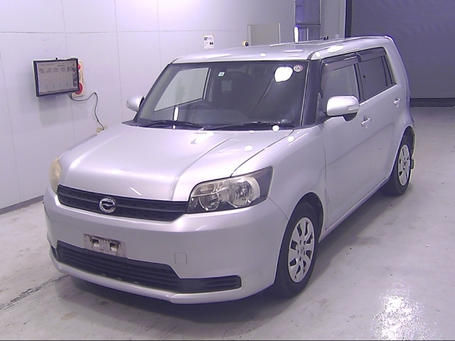 TOYOTA COROLLA RUMION 2010