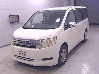 HONDA STEP WAGON 2010
